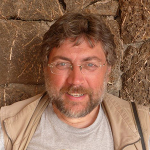 Dr Paul Bahn