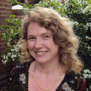 Dr Susan Steer